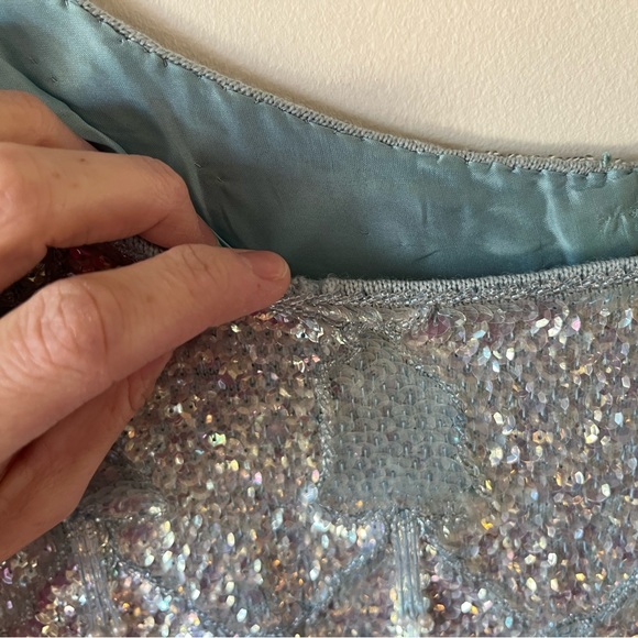 1960s Blue Sequin Shell Top Size M - Picture 9 of 9